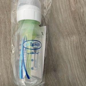 Dr. Brown's Natural Flow 4 oz. Baby Bottle - NEW
